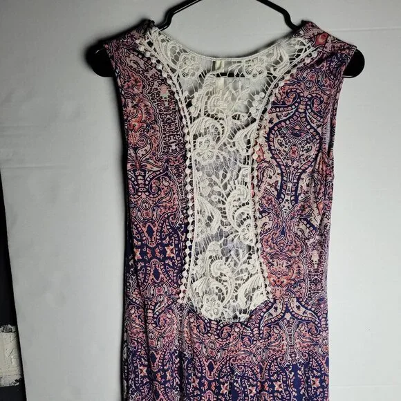 Liberty Love Sleeveless Top Blouse Geometric Boho With Lace Back Sz M - Picture 2 of 3